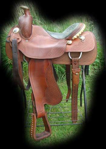 About Teh Horse roping Saddle