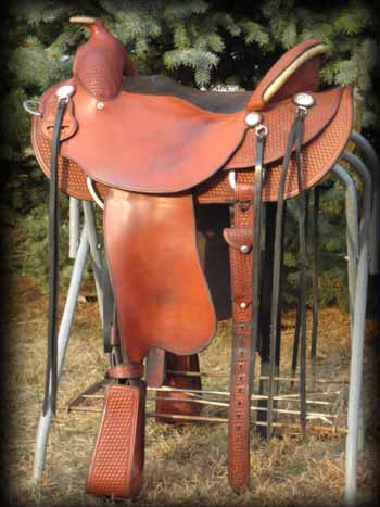 about the horse trail saddle 